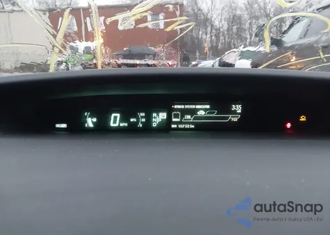 2015 Toyota Prius Two from USA, damaged, VIN JTDKN3DU2F1983517